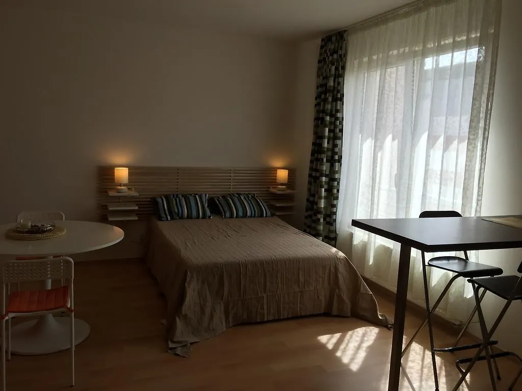 Apartment Sweet Home Zlicin Praga