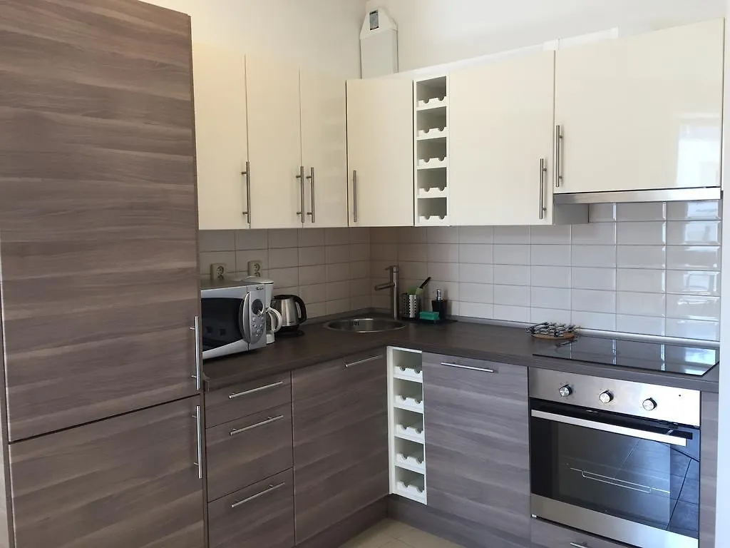 Apartment Sweet Home Zlicin Praga