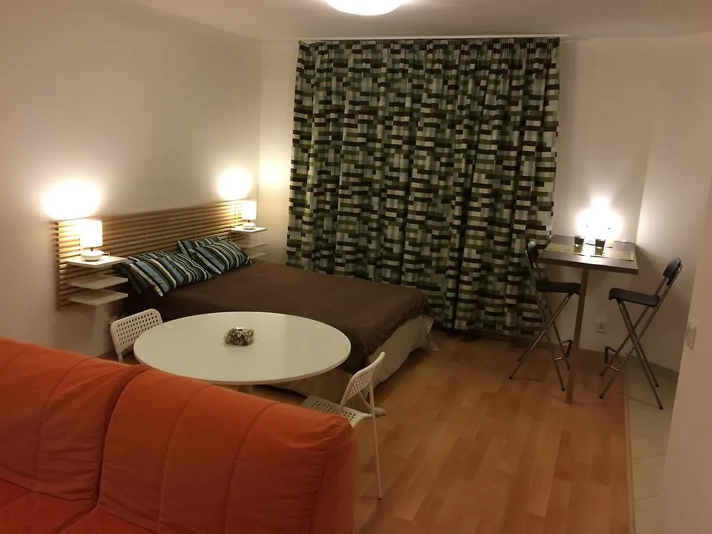 Apartment Sweet Home Zlicin Praga